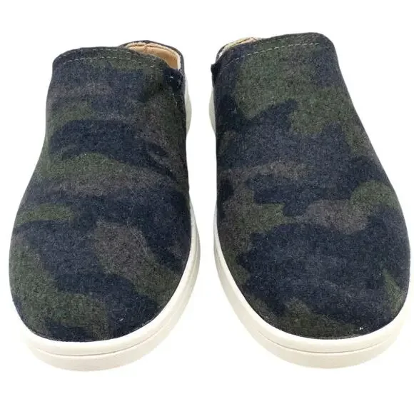 LifeStride Women's Nomad Fur Lined Mule Sneaker Camo Women's 8 Wide - Picture 4 of 10